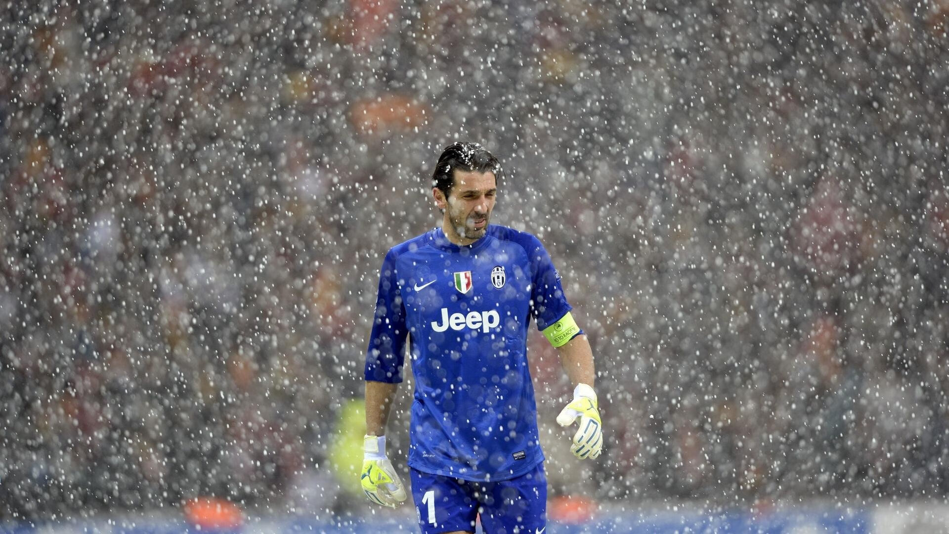 热火全场防守紧凑压制对手投篮空间，热火防守体系