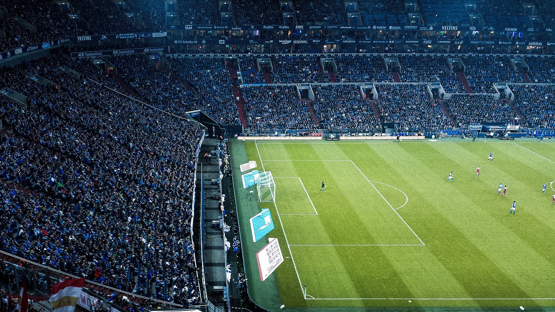 英超冲刺决战：胜者为王，精彩不断！，英超收官战